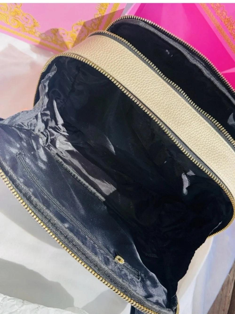 New Versace Parfums Black Gold Medusa Cosmetic Bag Wristlet Travel Case with Box